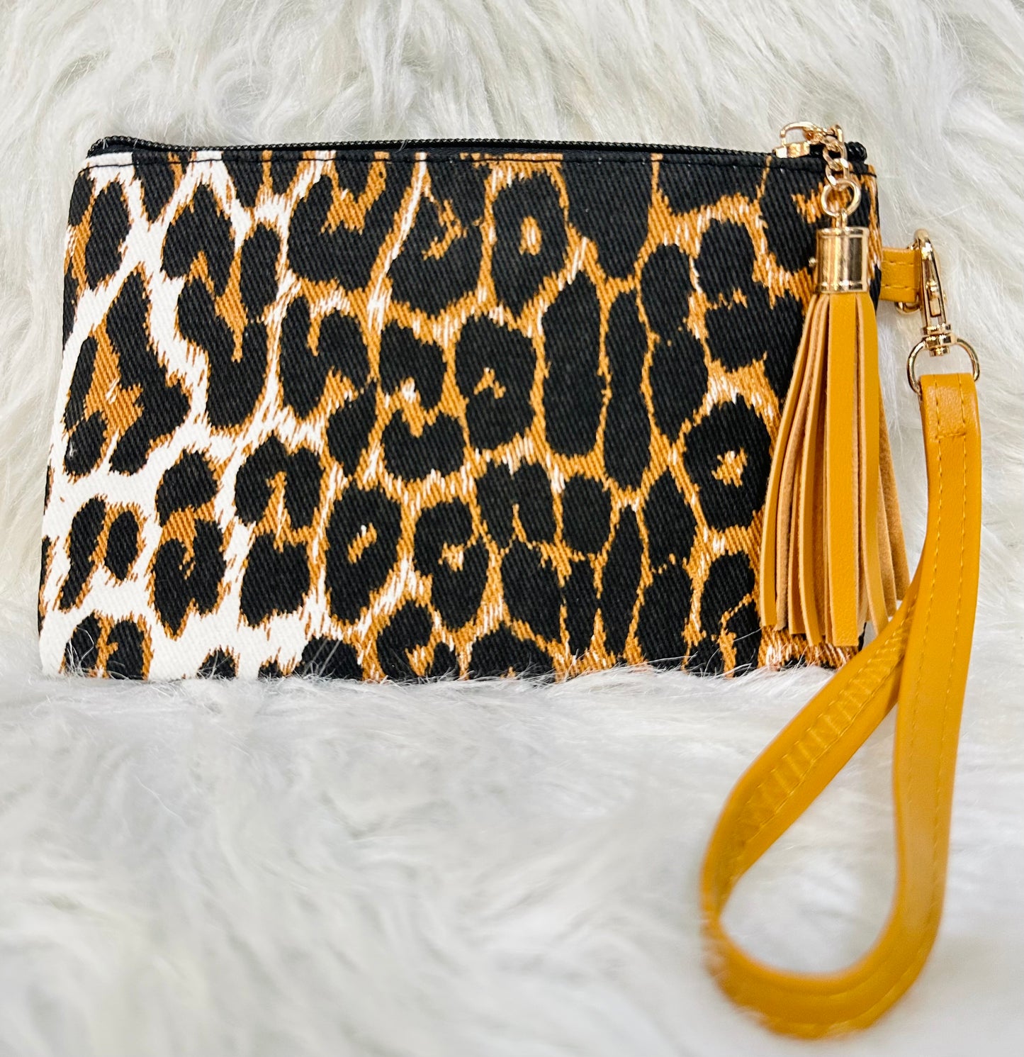 White & Gold Leopard Print Wristlet